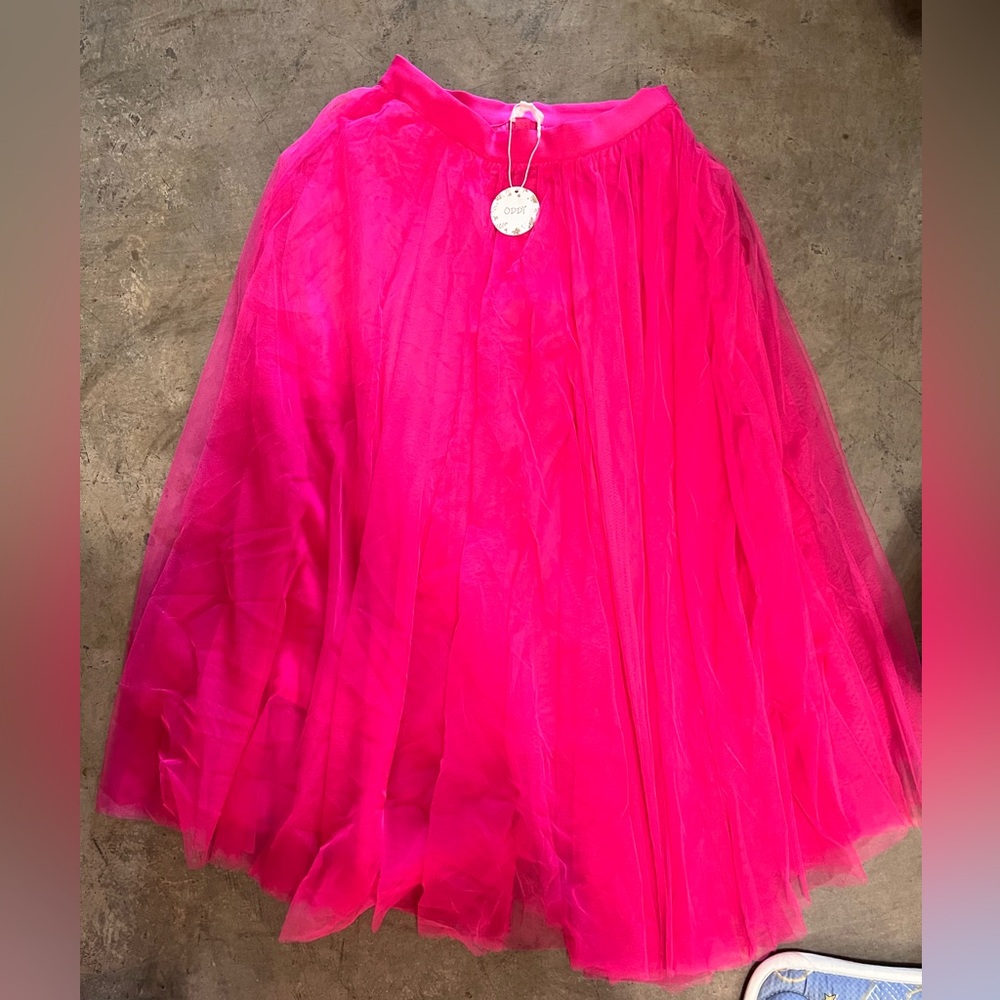 Hot pink skirt!